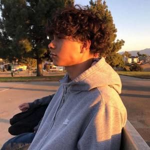 Meet your Posher, Emmanuel